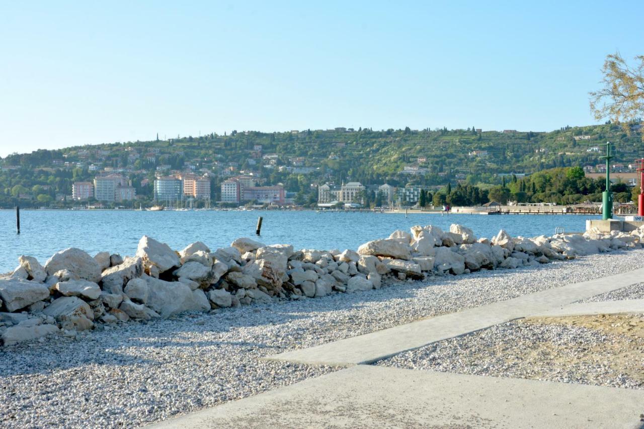 Floating House Hurrea Villa Portorož Kültér fotó